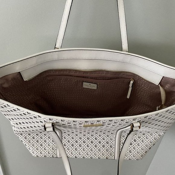Kate Spade Tote - Picture 4 of 4